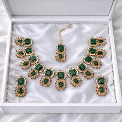 Best Buy™ AIZA Set (Golden) (Green)